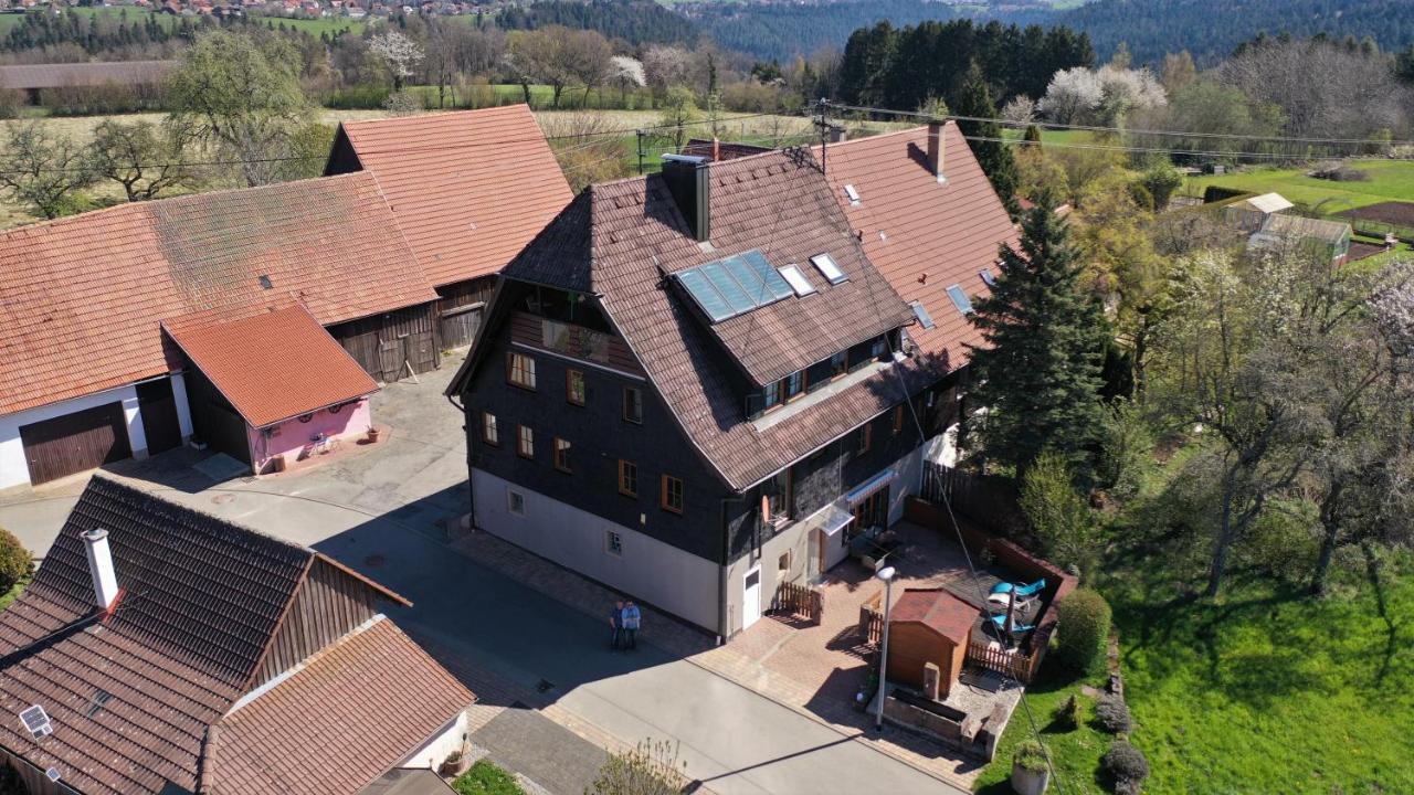 Ferienwohnung Harmonie バート・タイナッハ・ツァヴェルシュタイン エクステリア 写真
